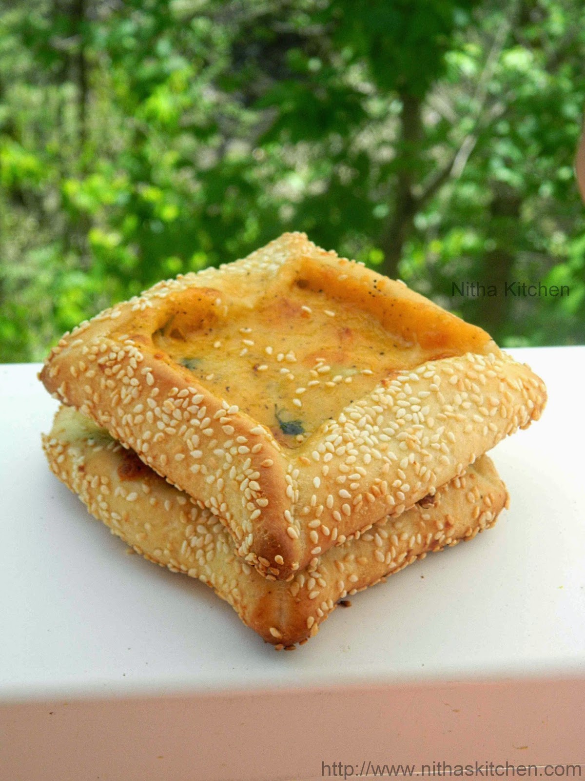 Flaounes Flaouna Cypriot Savory Cheese Pies - Nitha Kitchen