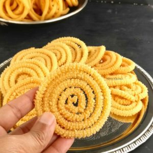 Nitha Kitchen - Thengaai paal murukku video recipe